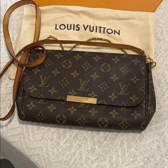 Louis Vuitton Favorite bag - Picture 1 of 13